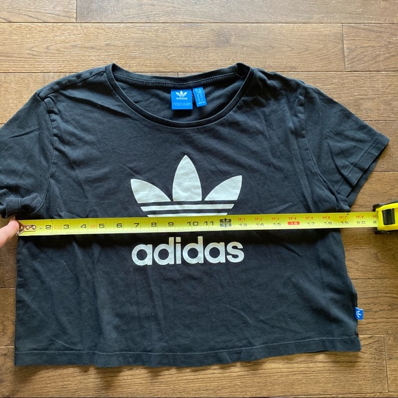 •ADIDAS• Crop T-shirt size XL - Picture 11 of 12